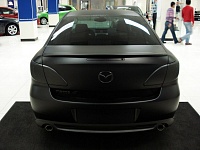 Mazda 6. Оклейка матовой виниловой пленкой придала машине неповторимый стиль. 