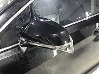 Lexus Оклейка агрессивной зоны: капот, крылья,  фары, зеркала, бампер, погрузочная зона заднего бампера, внутренние порожки, стойки лобового стекла, зона под ручками дверей, также оклеены хромированные элементы. Срок исполнения - 14 часов.